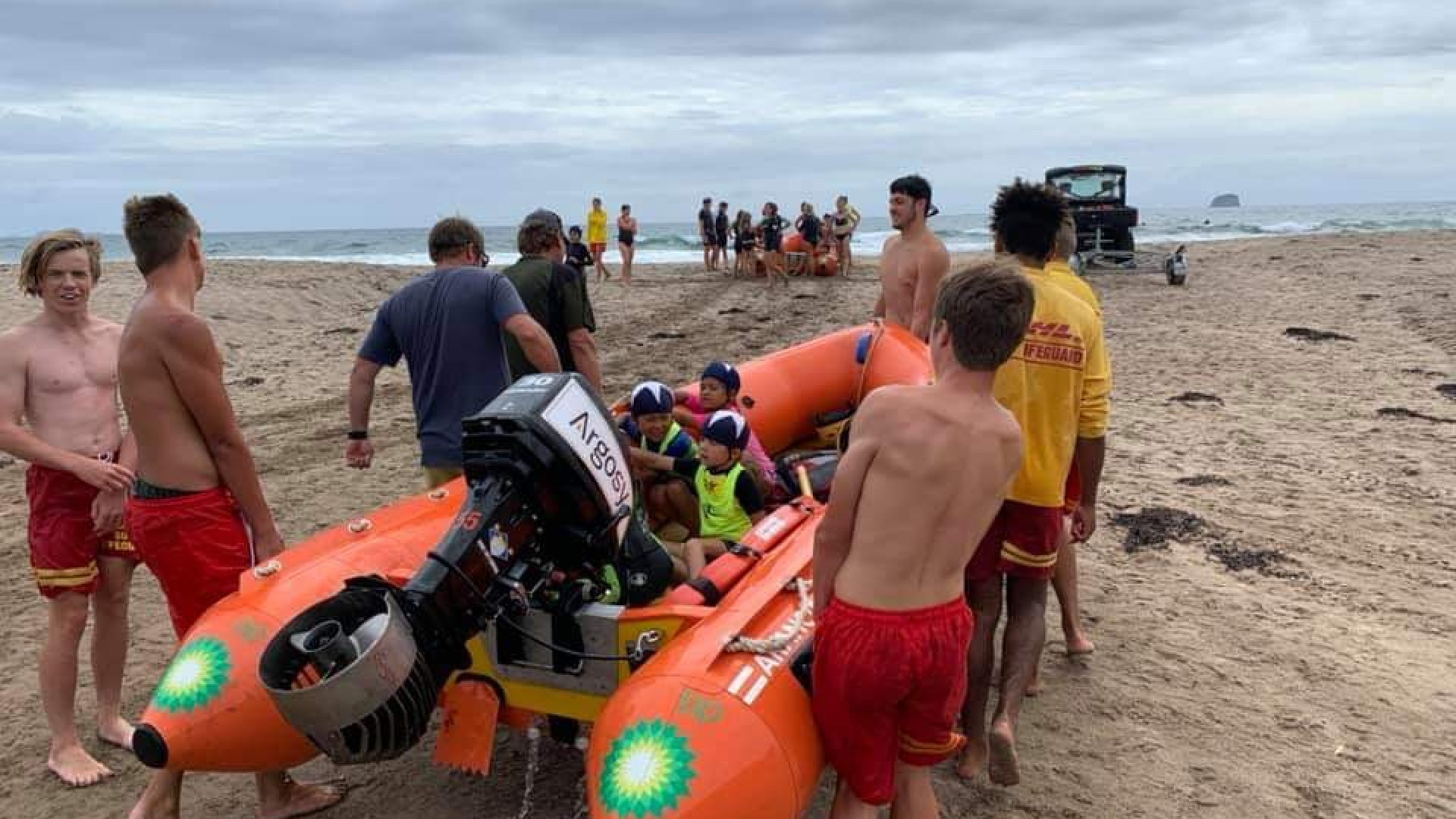 Junior Surf LG vs Rookie Race Photo