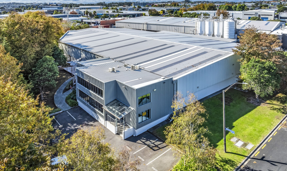 873   5 Unity Dr   016